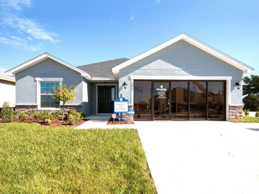 Lakeland Area New Homes by Highland Homes Florida Home Builder